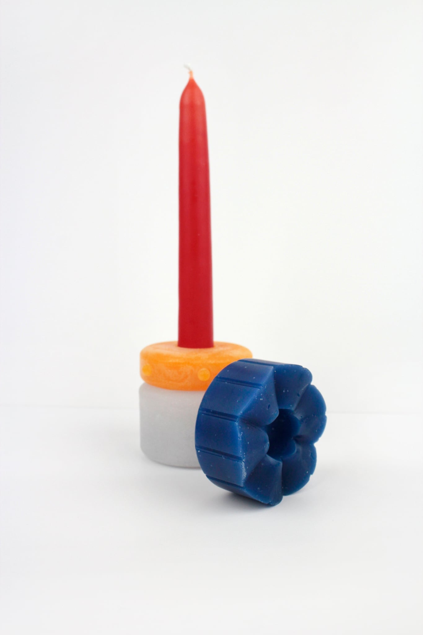 Hand-Poured Candle “Silence”